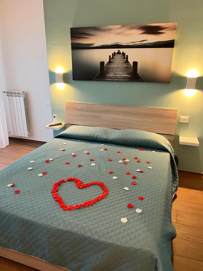 B&B Alis Home Brindisi Esterno foto